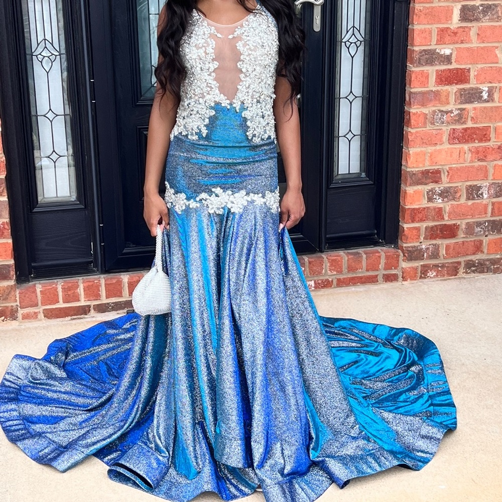 Prom evening dress